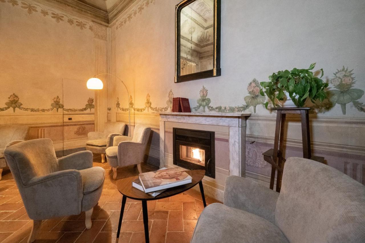 Delcorto Suites Montepulciano Stazione Eksteriør bilde