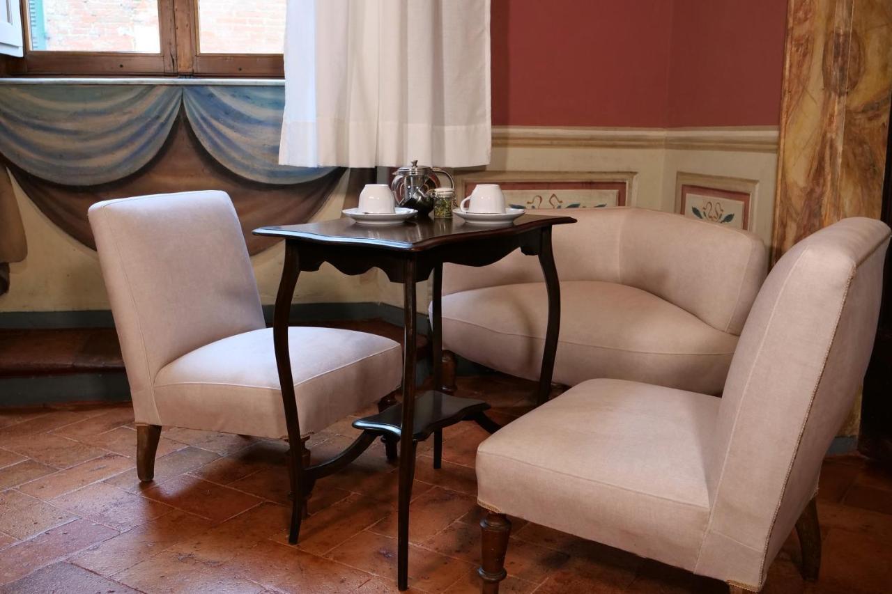 Delcorto Suites Montepulciano Stazione Eksteriør bilde